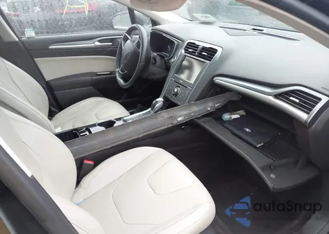 2015 Ford Fusion Hybrid Titanium from USA, damaged, VIN 3FA6P0RU7FR171726